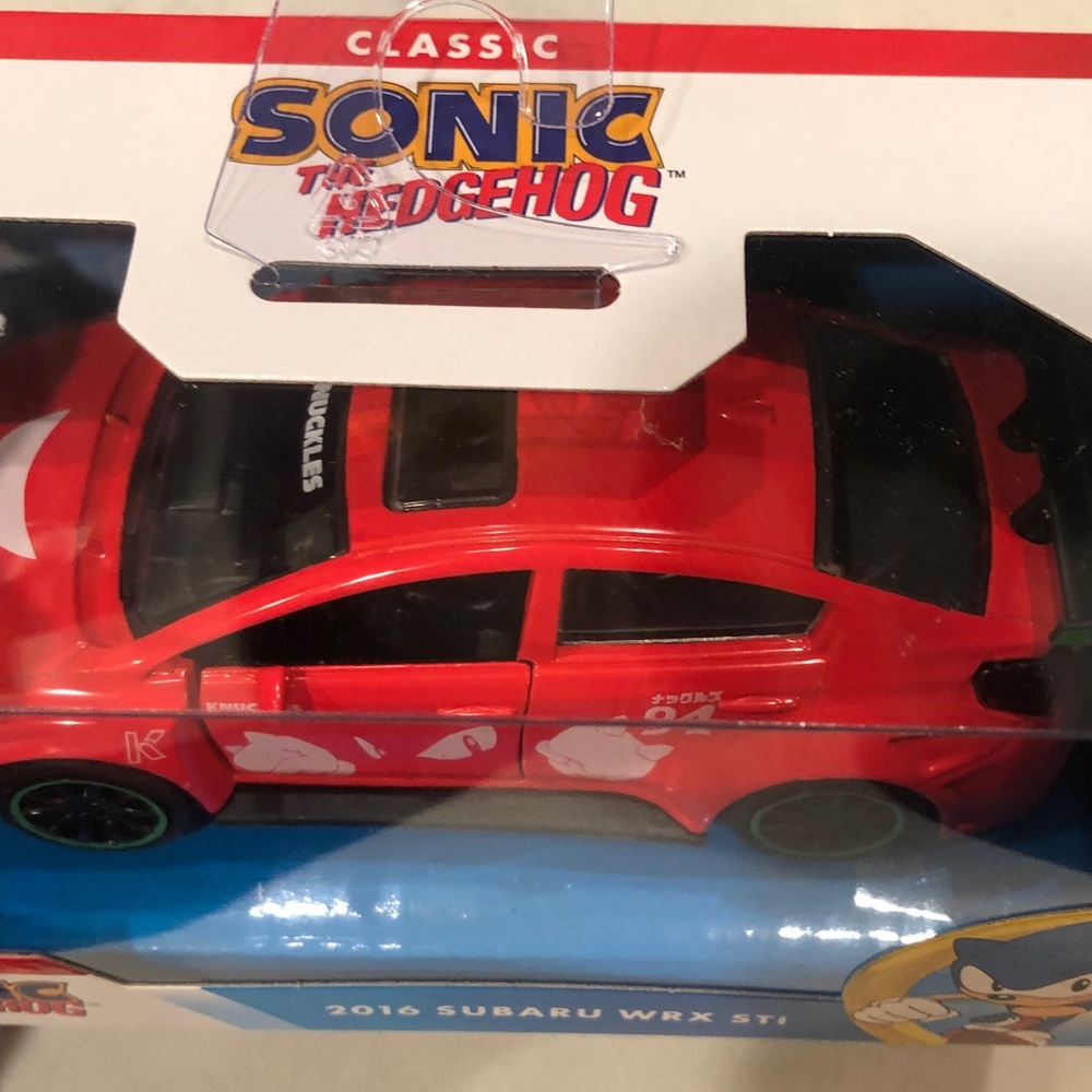 Knuckles Sonic the Hedgehog Subaru WRX STI - Picture 6 of 9